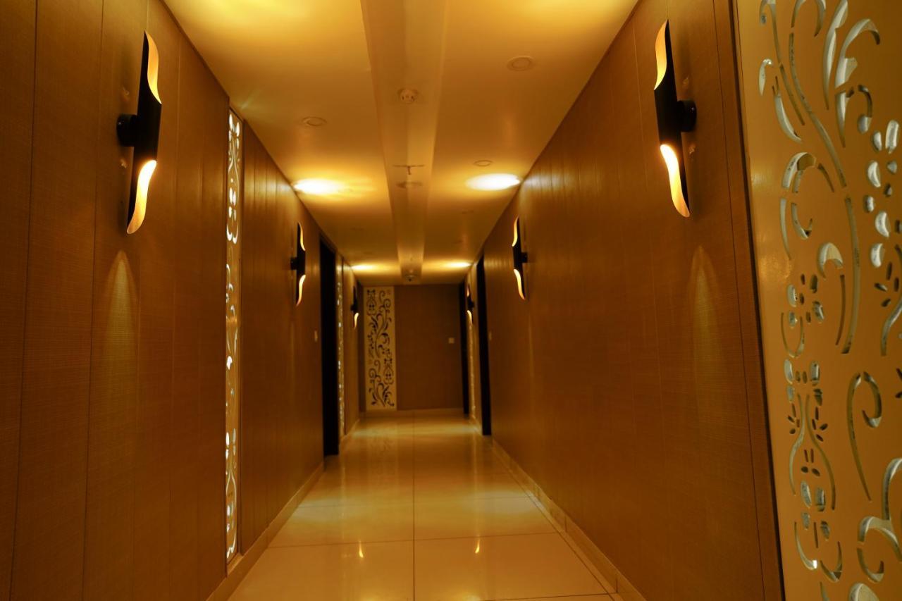 Signum CityScapes Mohali Kharar Exterior foto
